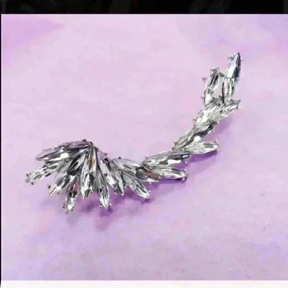 One piece earring stylish gorgeous new - Picture 2 of 5